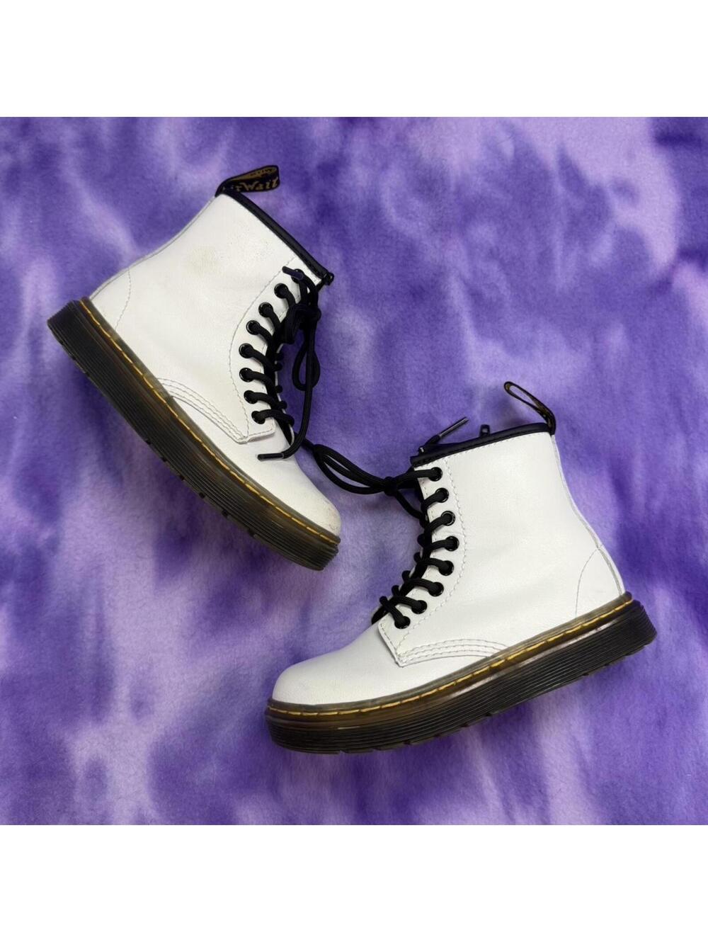Dr martens kids white boots